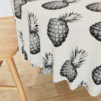 Pineapples black and cream large