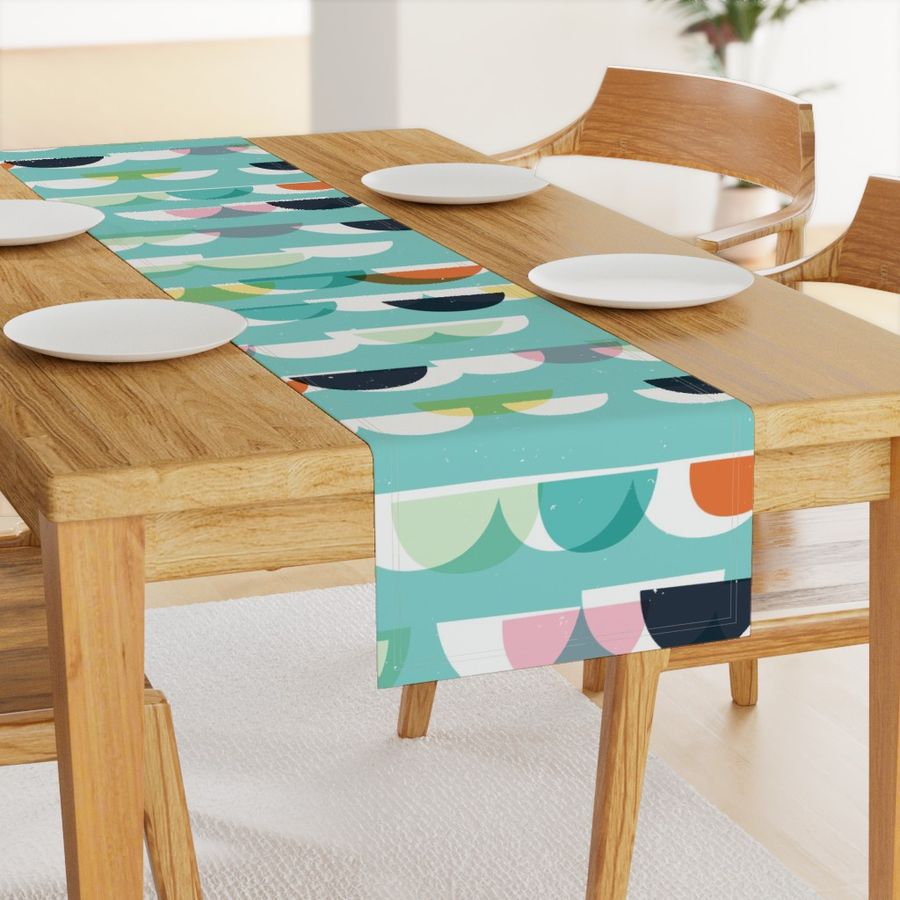 HOME_GOOD_TABLE_RUNNER