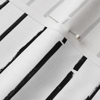 Stripes horizontal – black white