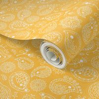 Hedgehog Paisley - White & Yellow