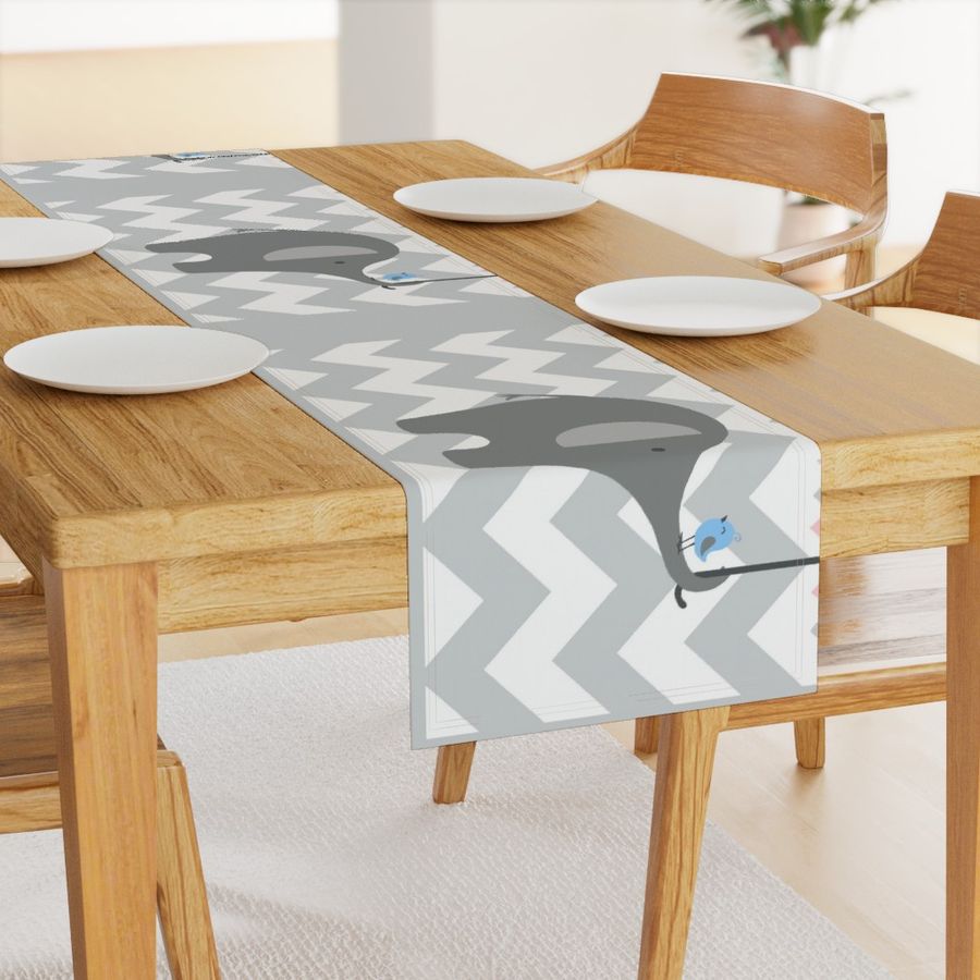 HOME_GOOD_TABLE_RUNNER