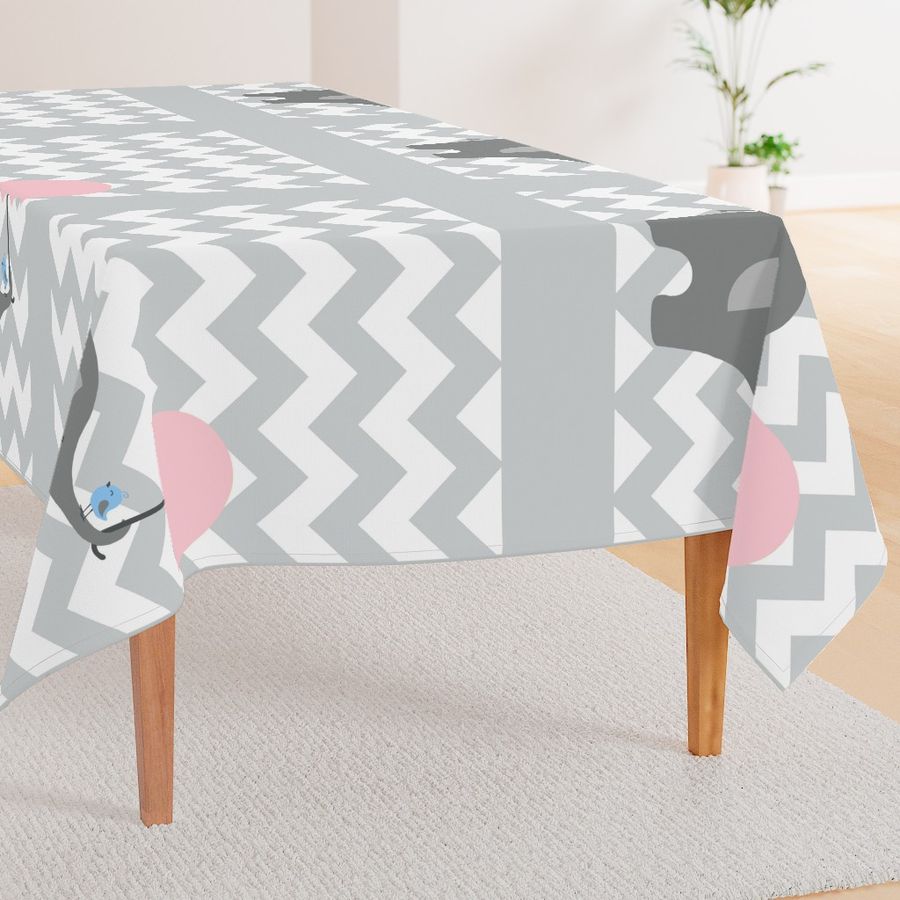 HOME_GOOD_RECTANGULAR_TABLE_CLOTH