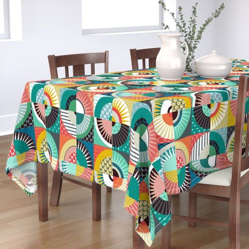 HOME_GOOD_RECTANGULAR_TABLE_CLOTH