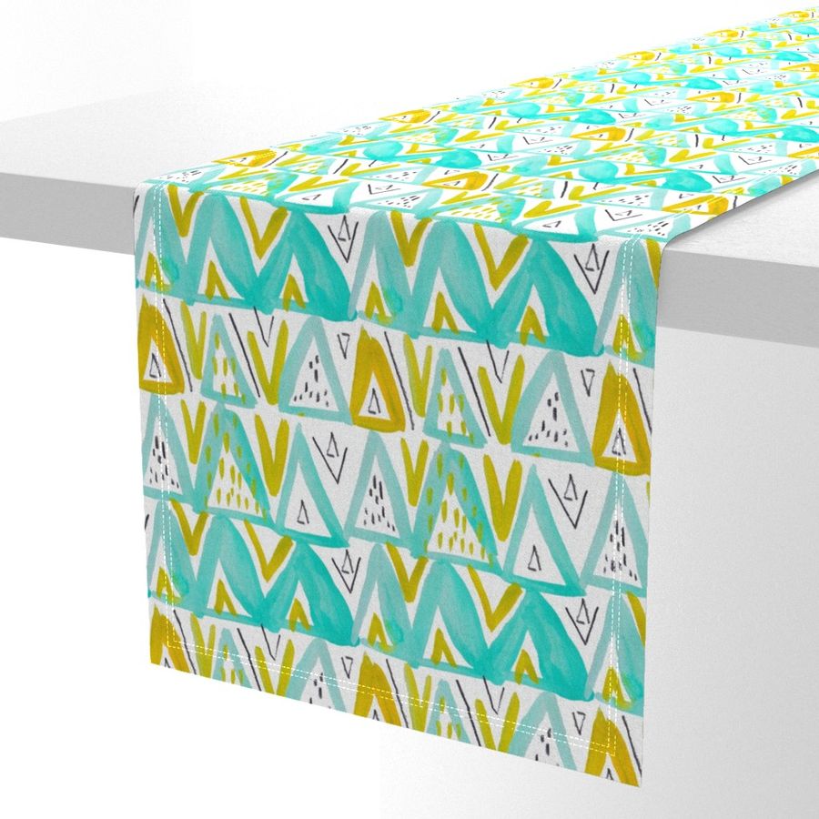 HOME_GOOD_TABLE_RUNNER