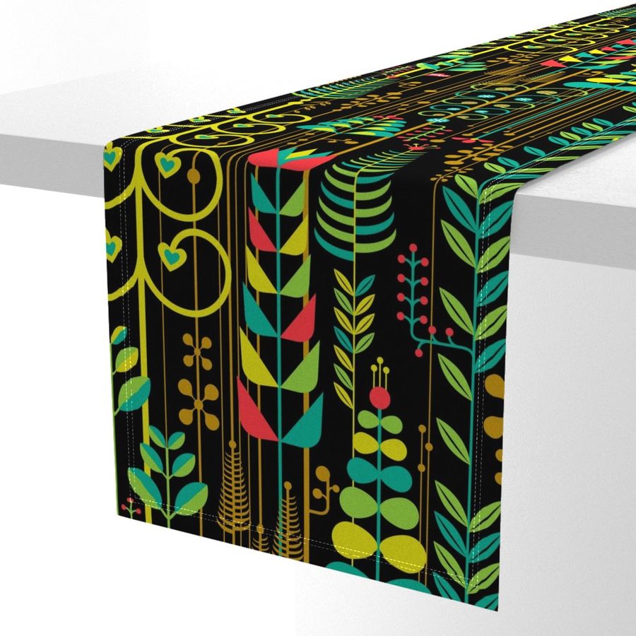 HOME_GOOD_TABLE_RUNNER