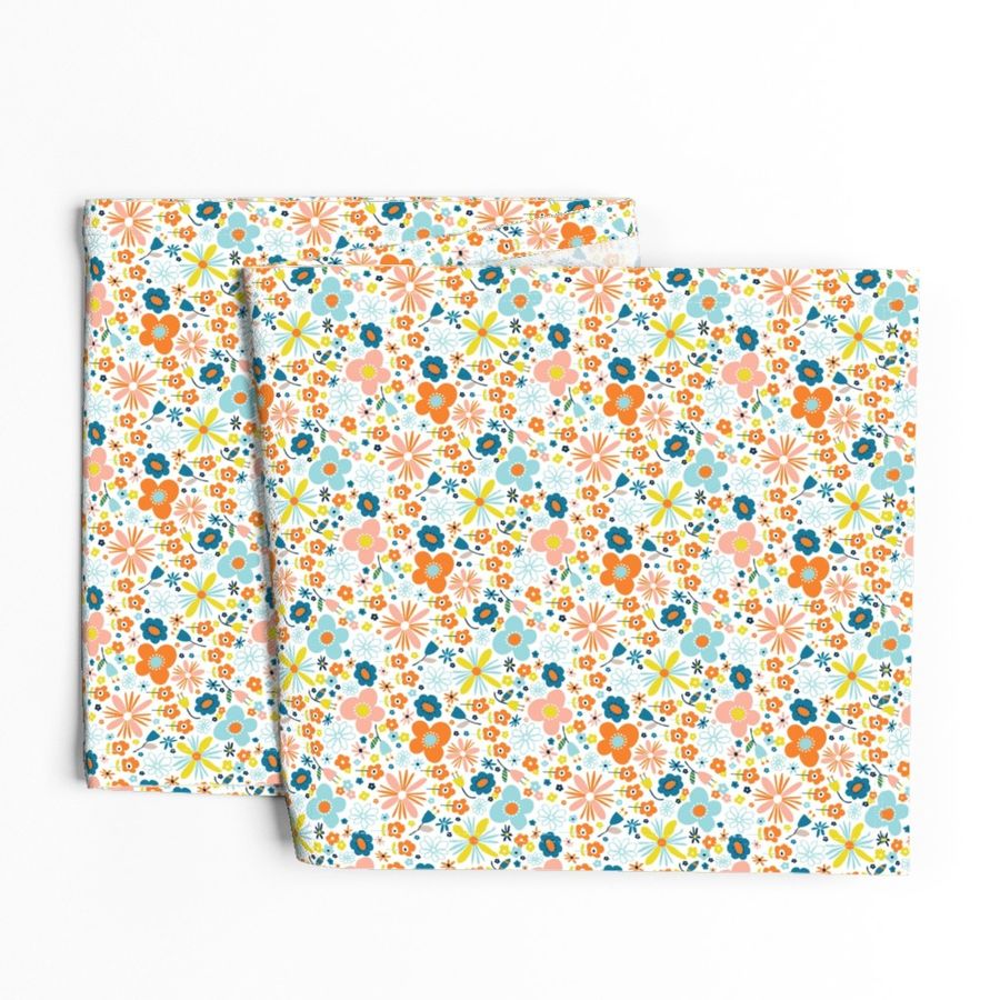 In Bloom - Summer Floral Regular Scale