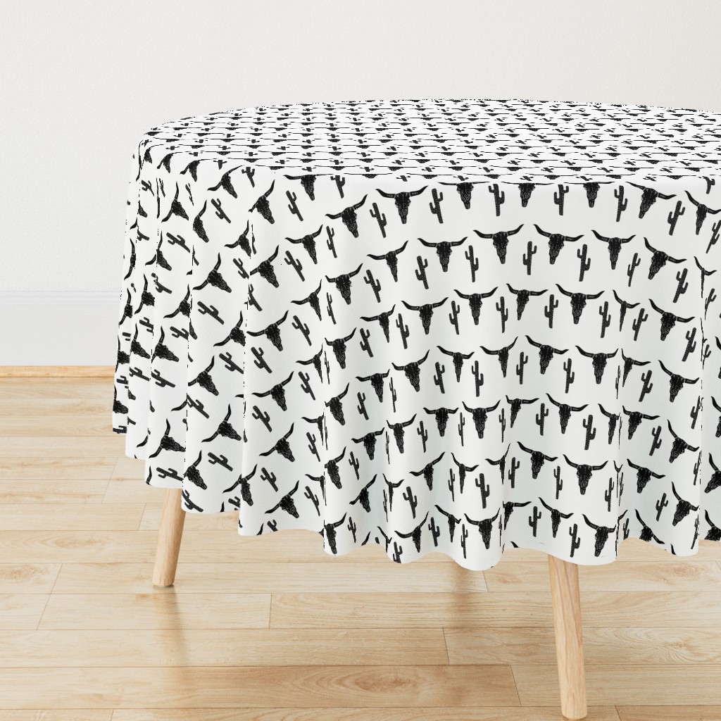 longhorn skull // black and white southwest cactus kids nursery trendy skulls