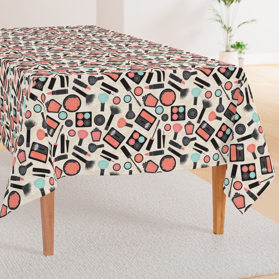 HOME_GOOD_RECTANGULAR_TABLE_CLOTH