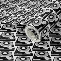 Black&White turntables