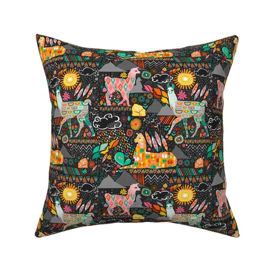 HOME_GOOD_SQUARE_THROW_PILLOW