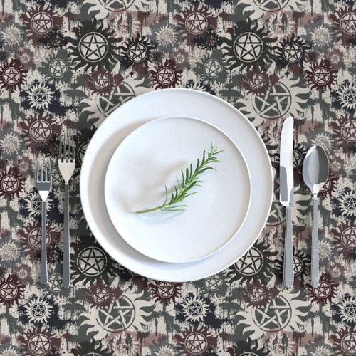 HOME_GOOD_RECTANGULAR_TABLE_CLOTH