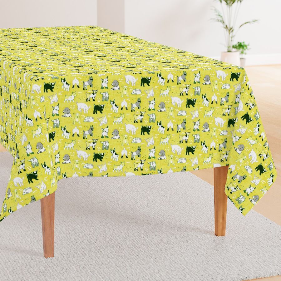 HOME_GOOD_RECTANGULAR_TABLE_CLOTH