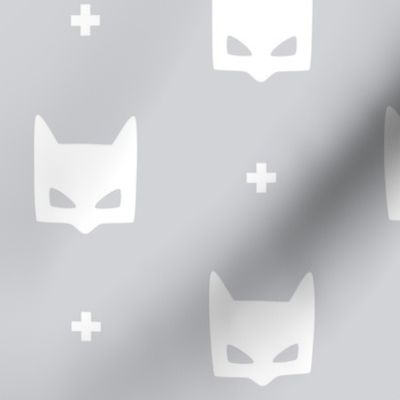 batmask + LG white grey #D2D3D6