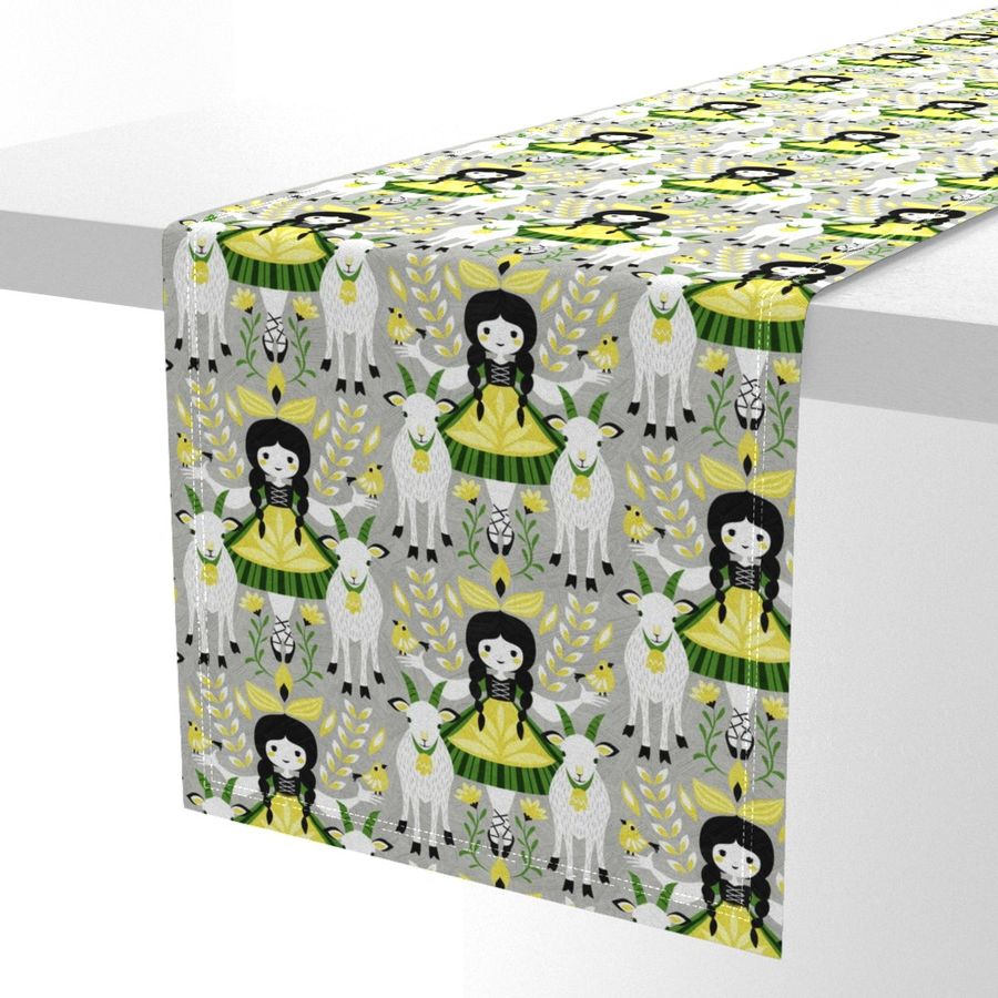 HOME_GOOD_TABLE_RUNNER