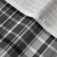 Black and White Plaid 4