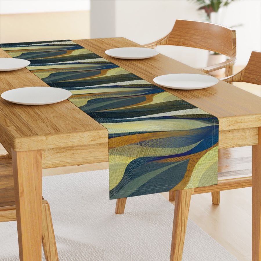 HOME_GOOD_TABLE_RUNNER