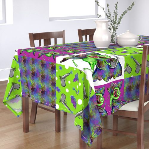 HOME_GOOD_RECTANGULAR_TABLE_CLOTH