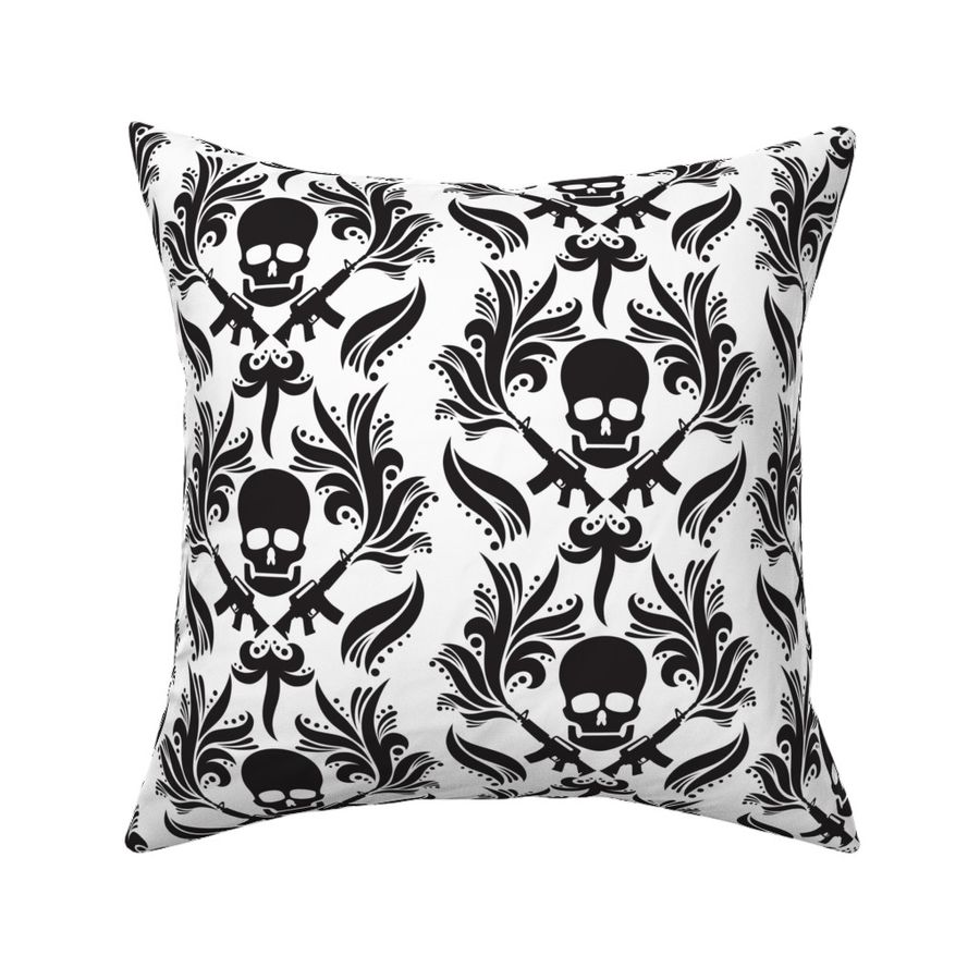 HOME_GOOD_SQUARE_THROW_PILLOW