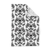 Black and white damask-skulls