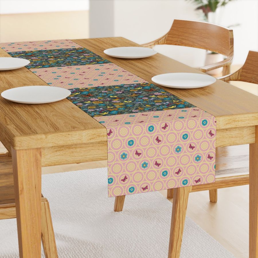 HOME_GOOD_TABLE_RUNNER