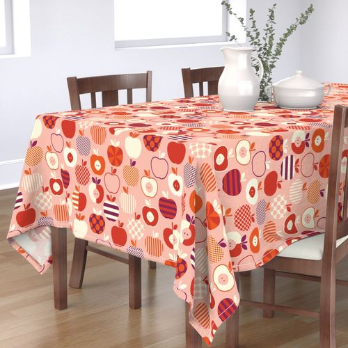 HOME_GOOD_RECTANGULAR_TABLE_CLOTH