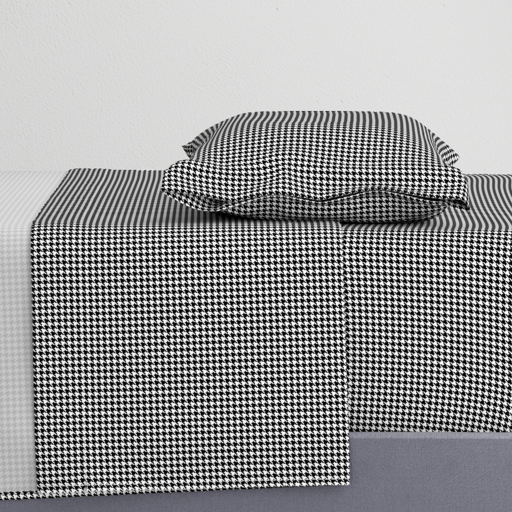 Houndstooth black and white