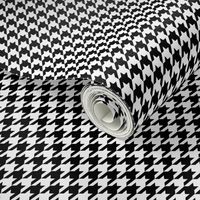 Houndstooth black and white