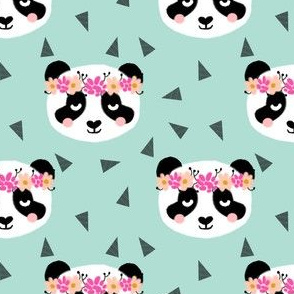 panda flowers mint