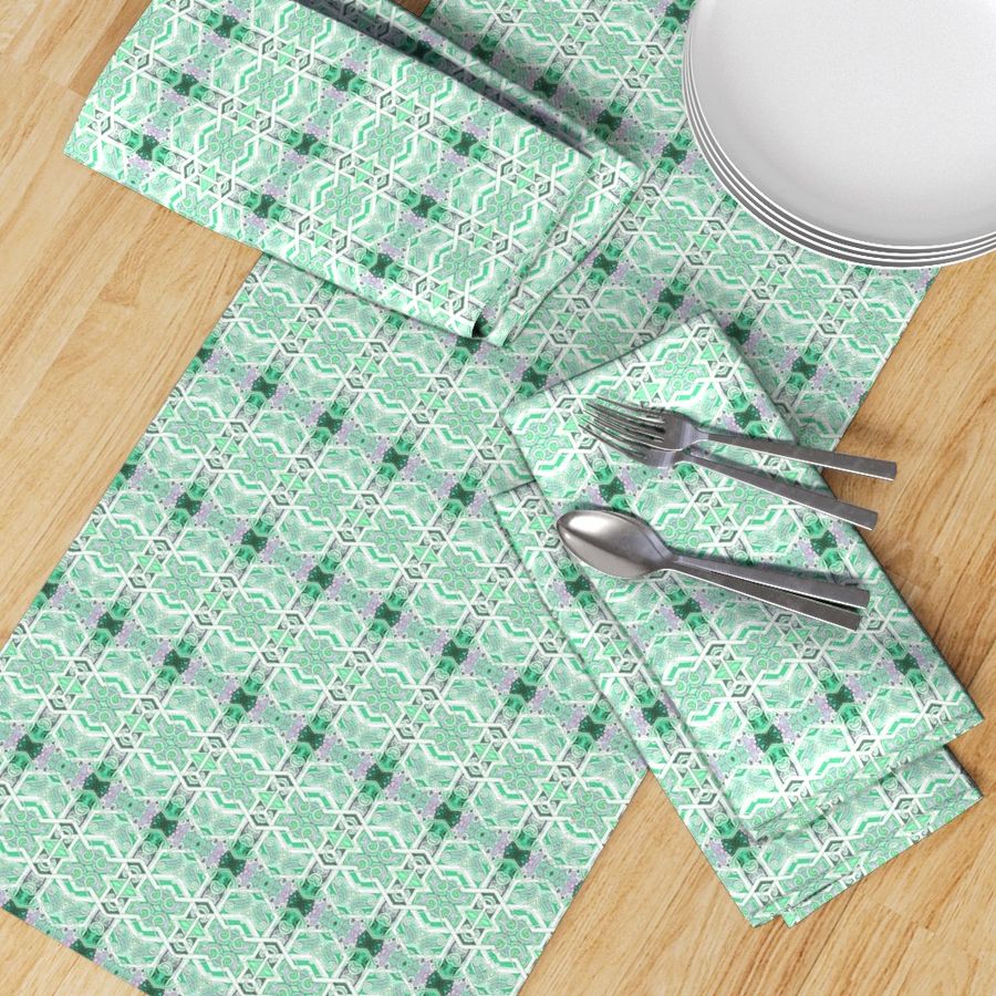 HOME_GOOD_TABLE_RUNNER