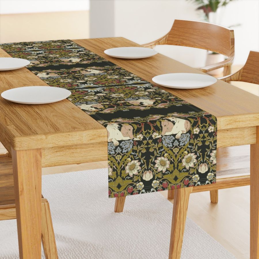 HOME_GOOD_TABLE_RUNNER