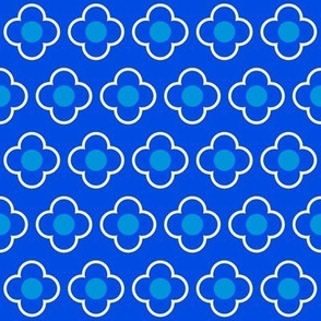 gigimigi_lattice_4petals_blueblue