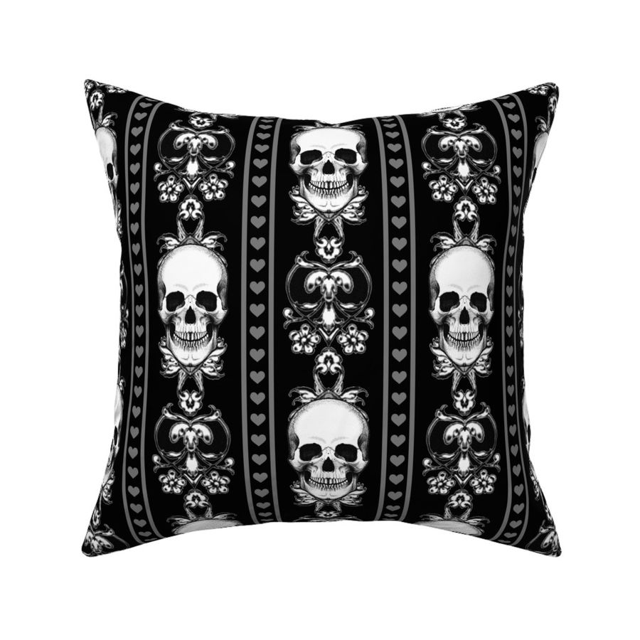 HOME_GOOD_SQUARE_THROW_PILLOW