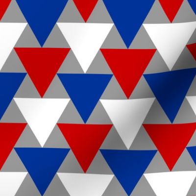 04549982 : triangle2to1 : blue white + red