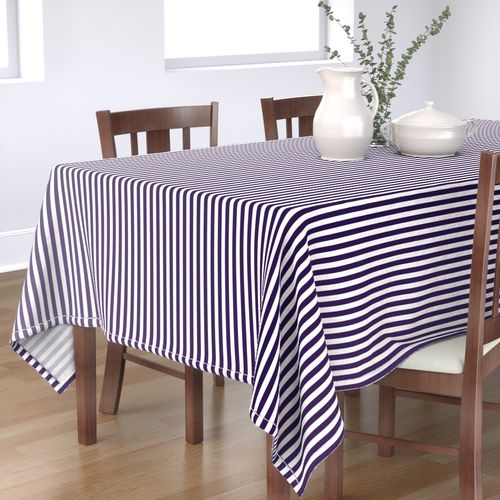 HOME_GOOD_RECTANGULAR_TABLE_CLOTH