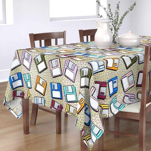 HOME_GOOD_RECTANGULAR_TABLE_CLOTH