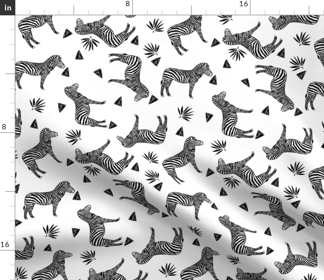 zebra // black and white kids triangle sweet tropical animals