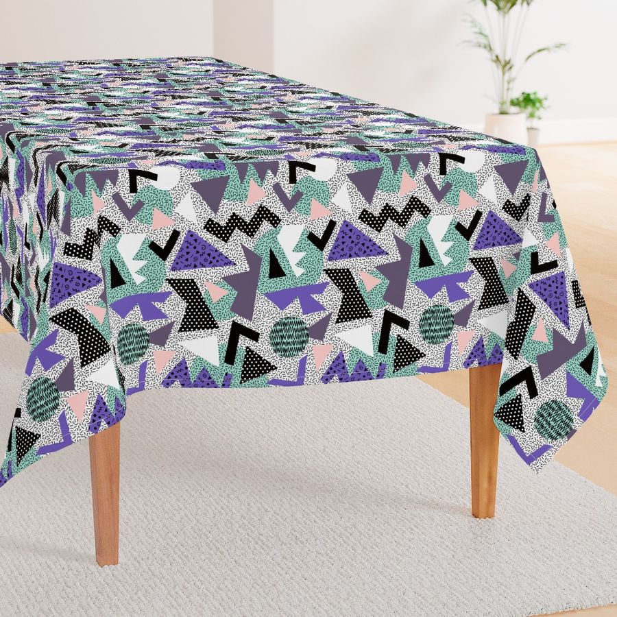 HOME_GOOD_RECTANGULAR_TABLE_CLOTH