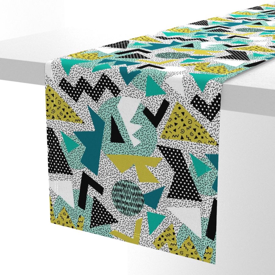 HOME_GOOD_TABLE_RUNNER