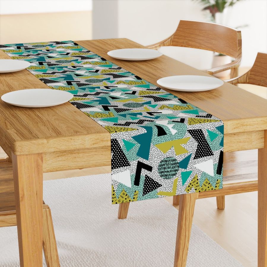 HOME_GOOD_TABLE_RUNNER