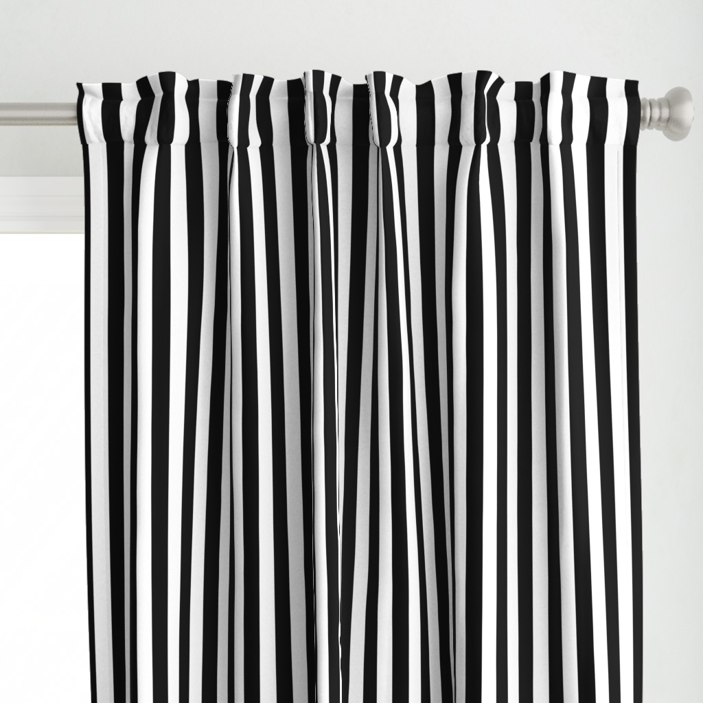 Stripes - Vertical - 1 inch (2.54cm) - Black (#000000) & White (#FFFFFF)