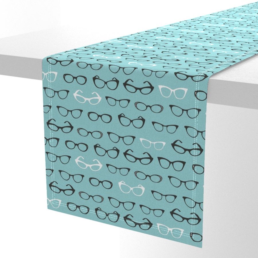 HOME_GOOD_TABLE_RUNNER