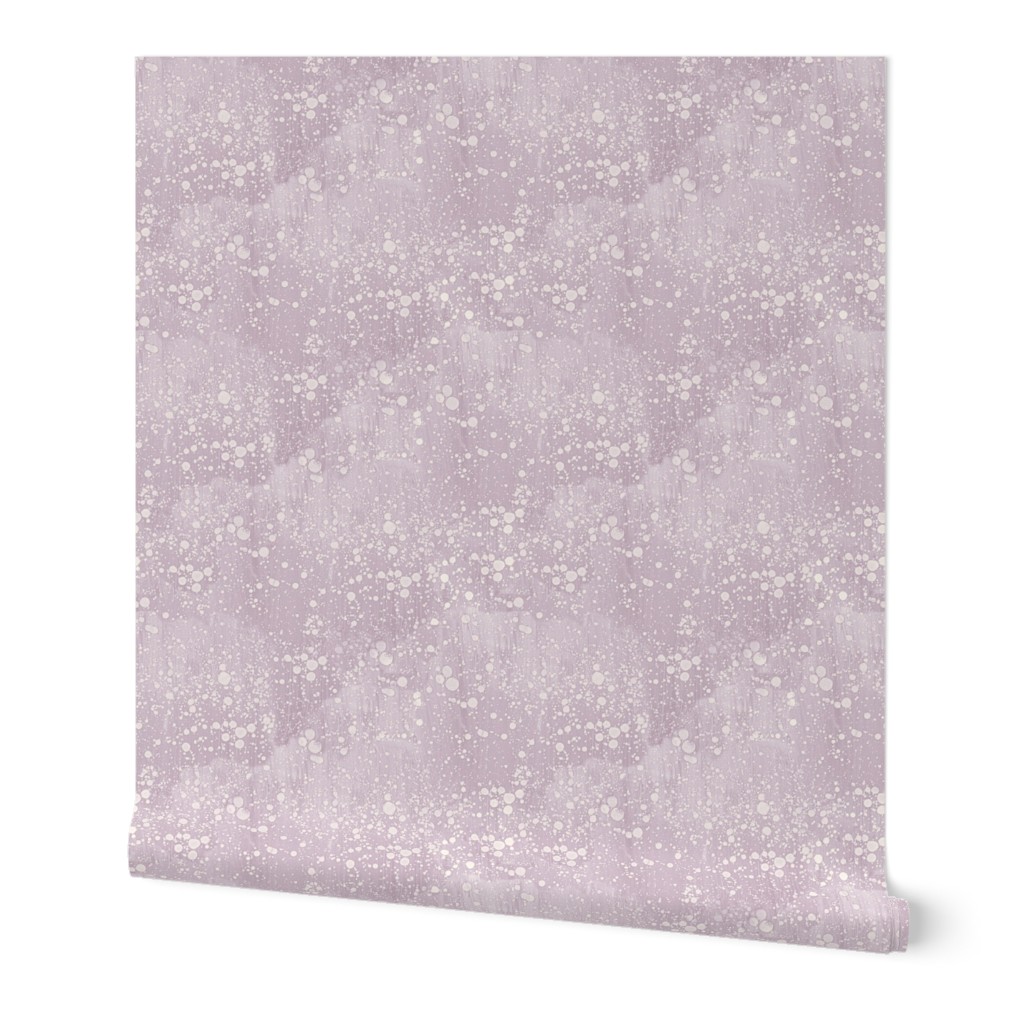 lilac-mauve rain splatter