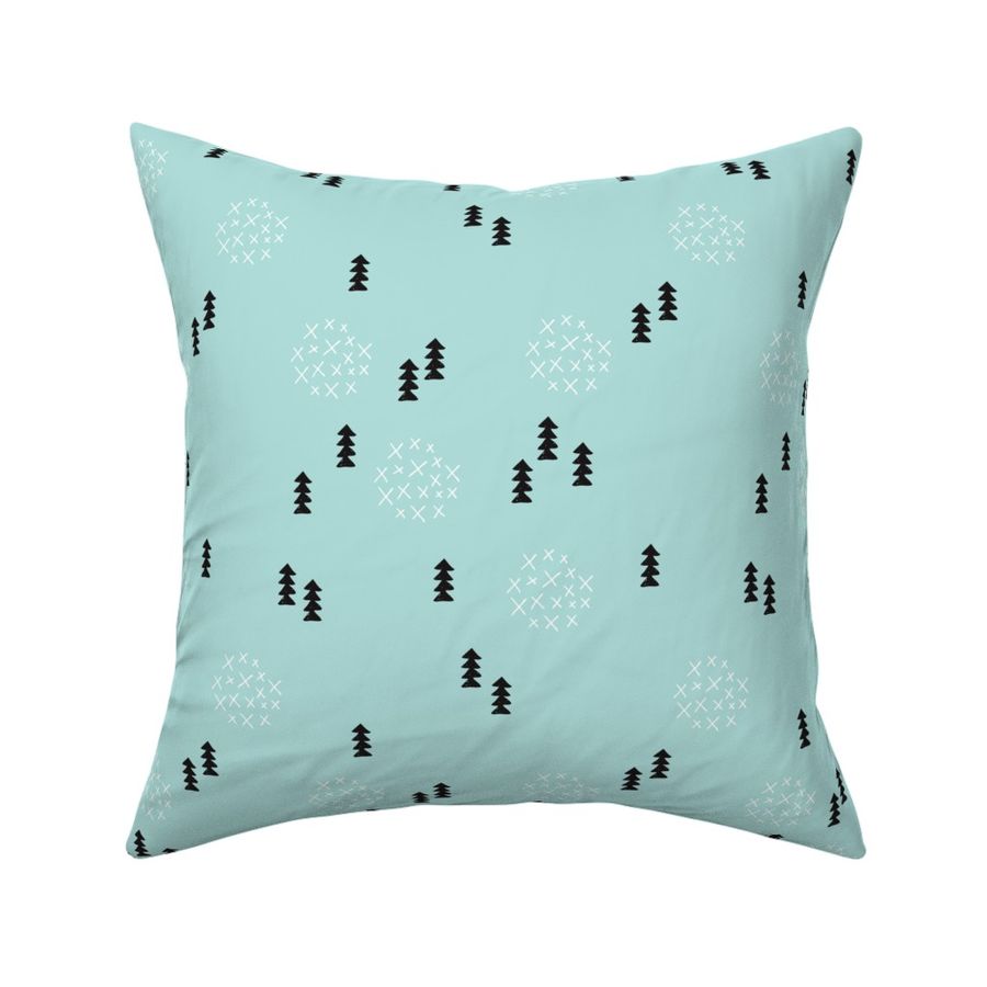 HOME_GOOD_SQUARE_THROW_PILLOW