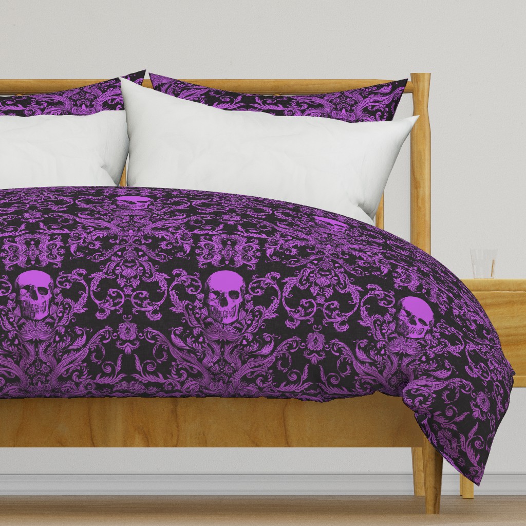 Dread Damask / Livid Purple 