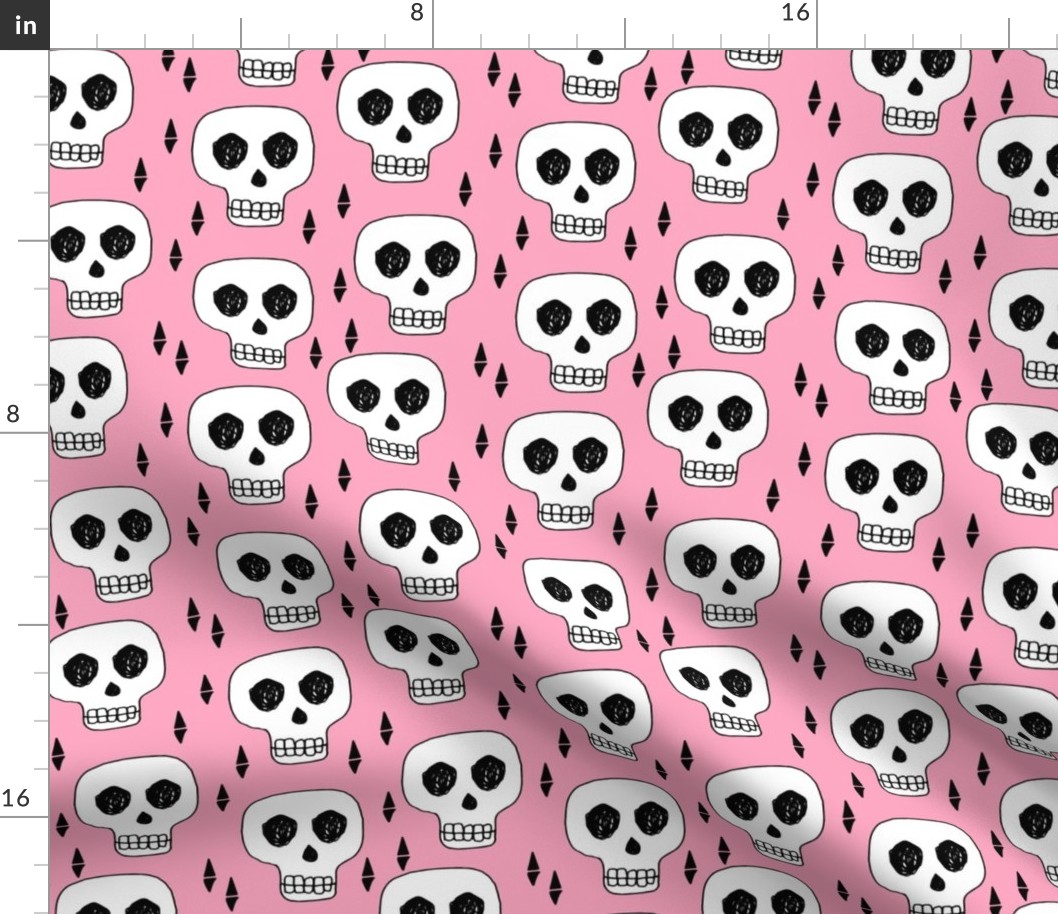 skull // skulls pink scary halloween creepy scary spooky halloween 