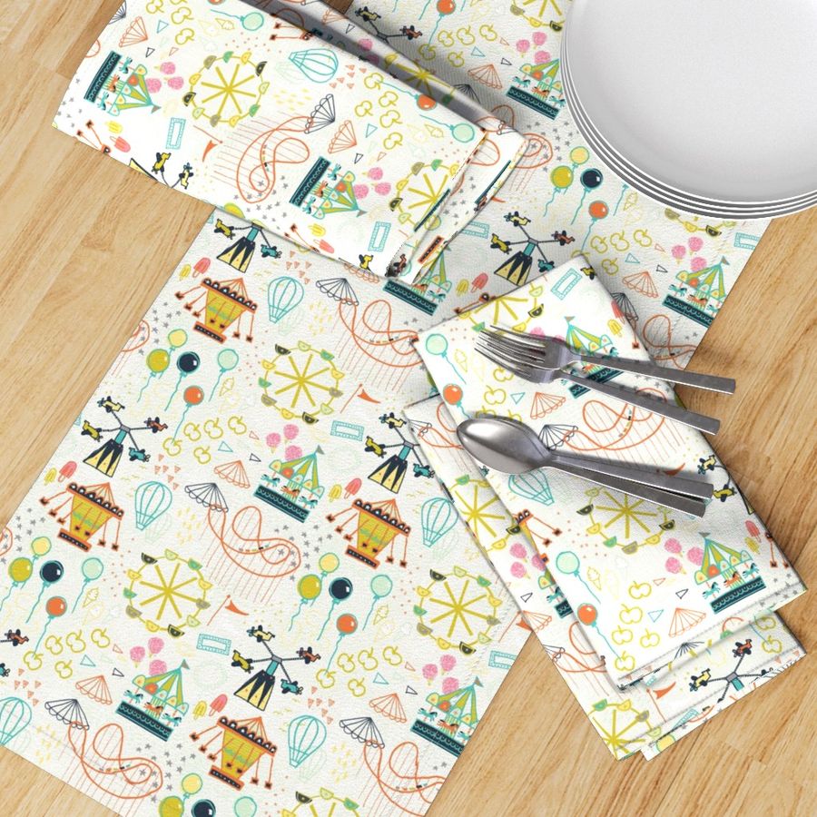 HOME_GOOD_TABLE_RUNNER