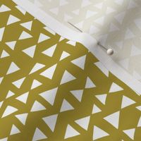 bow tri // golden olive triangles deer quilt coordinate 