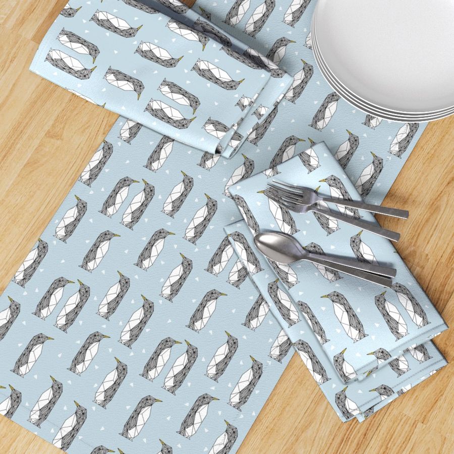 HOME_GOOD_TABLE_RUNNER