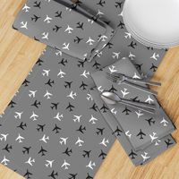 Black_and_White_Airplanes_Gray_Background