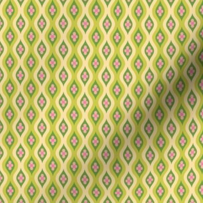 Folky Dokey-Golly Ogee in Lime-Dream colorway